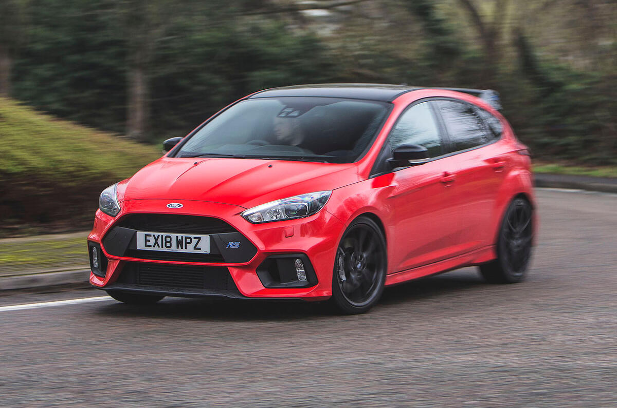 Ford Focus RS 2019 road test review - action