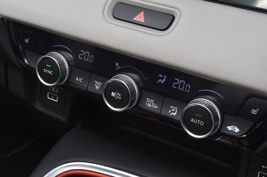 14 Honda HR V 2021 : essai routier des commandes de climatisation