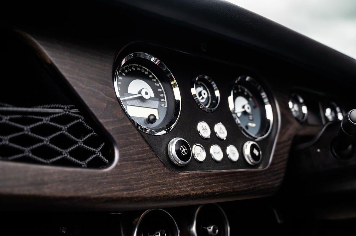 Morgan Plus Four 2020 road test review - dials