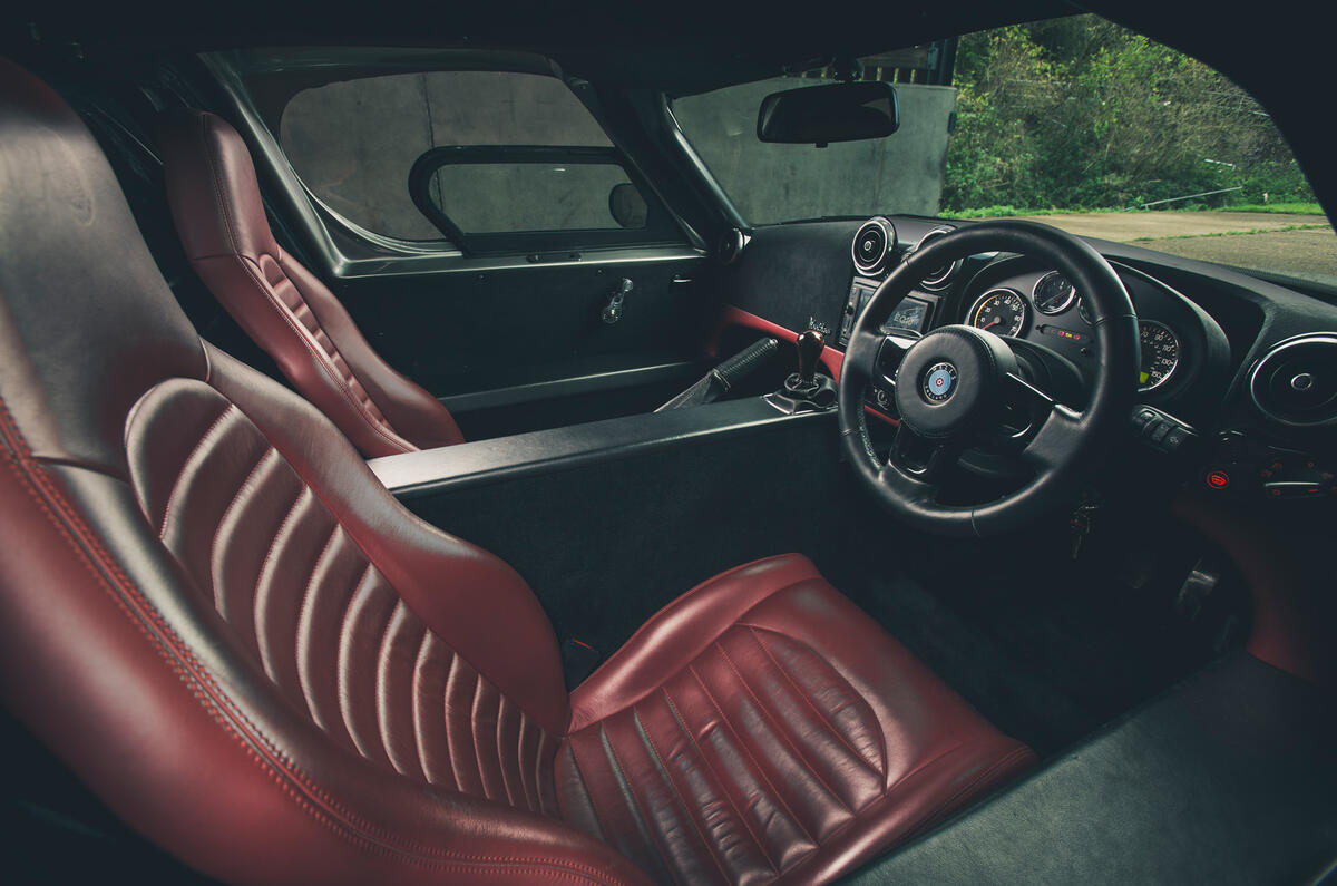 14 Wells Vertige 2021 first drive review cabin