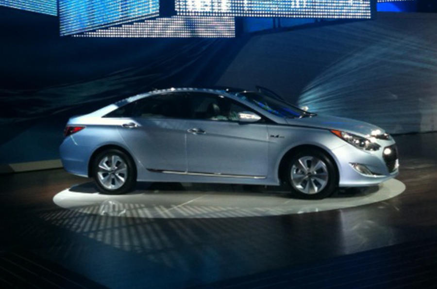 Hyundai Sonata hybrid launched