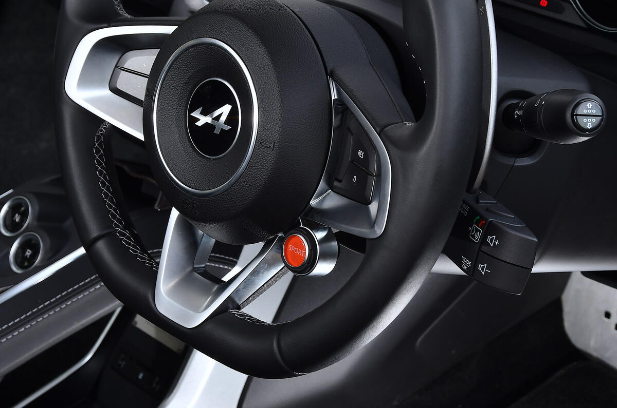 15 Alpine A110 Legende GT 2022 RT steering wheel