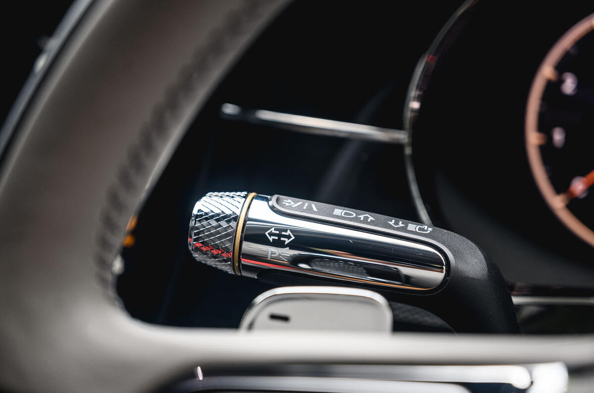 Bentley Flying Spur 2020 road test review - knurled indicator stalks