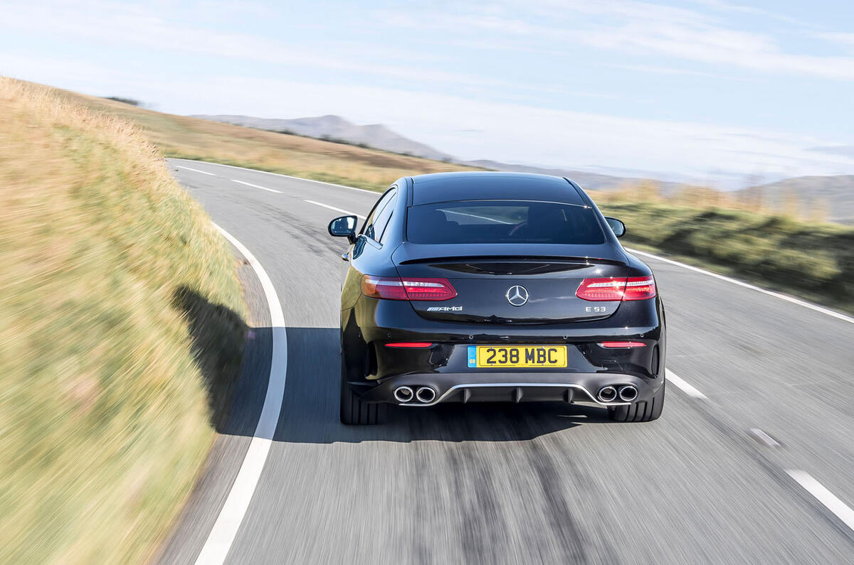 Mercedes-AMG E53 2018 review - cornering rear
