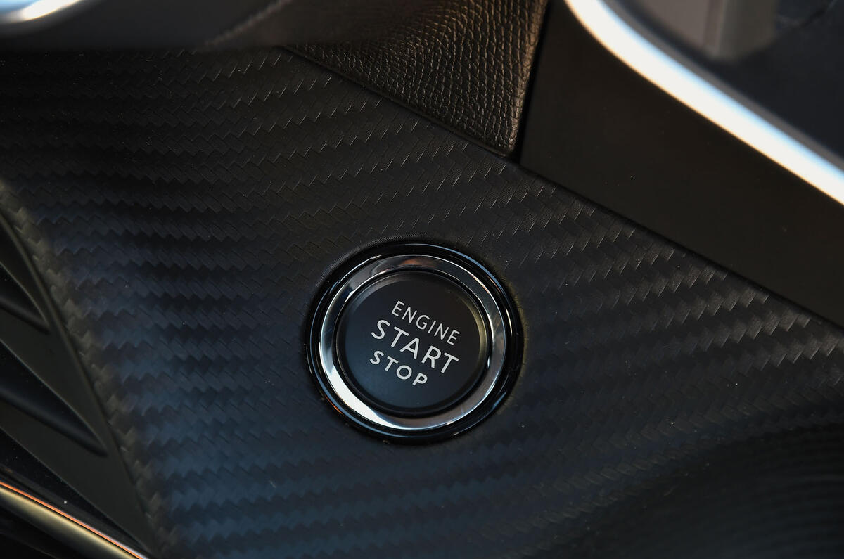 Peugeot e-208 2020 road test review - start button