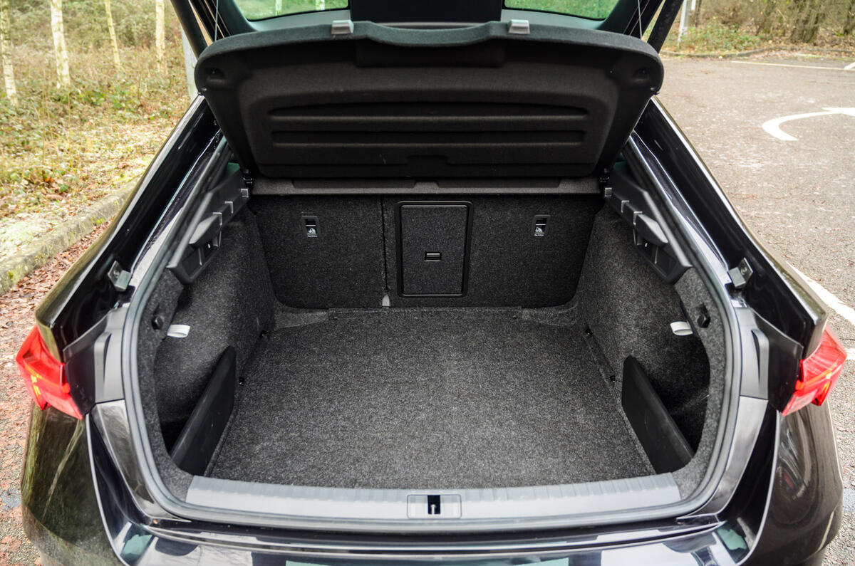 15 Skoda Octavia vRS TDI 2021 road test review boot