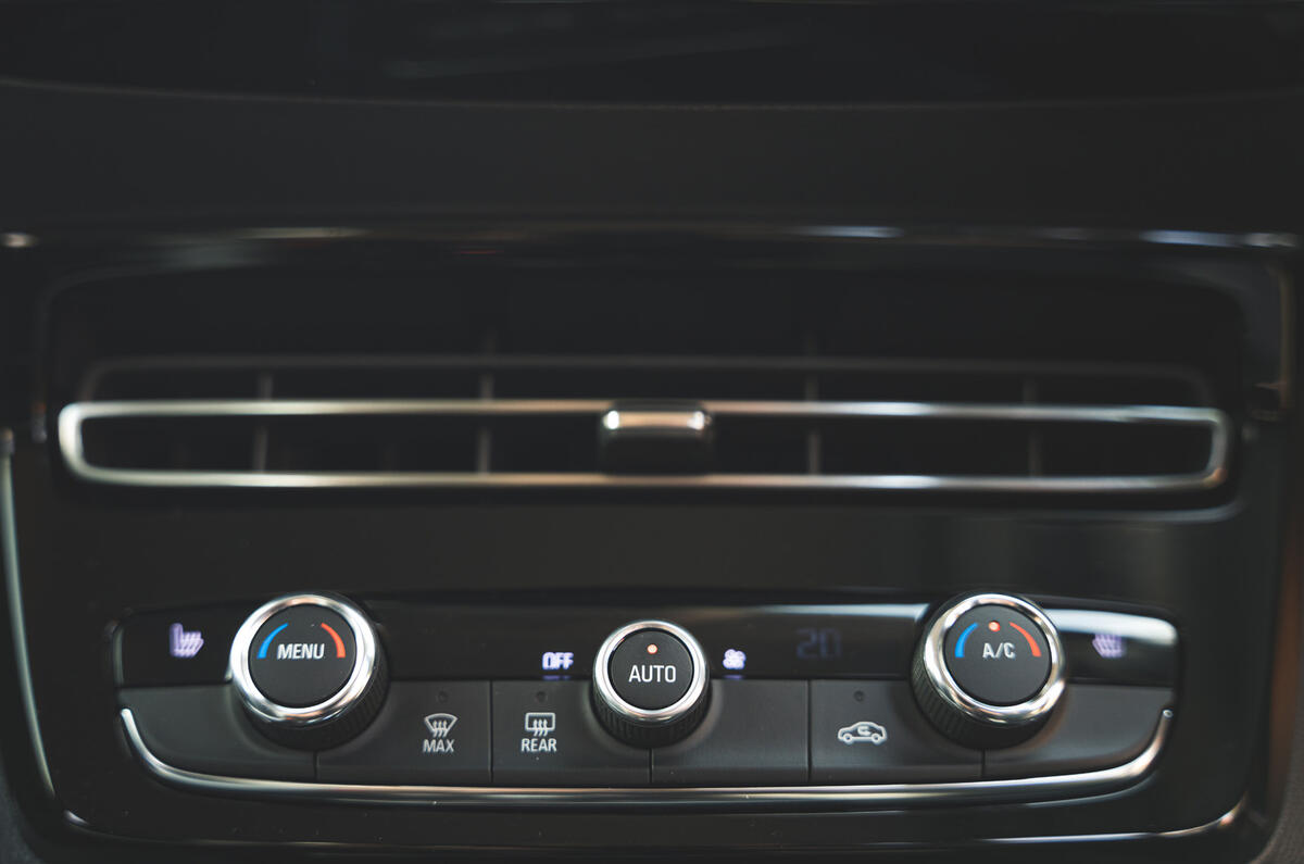 Vauxhall Mokka Review 2024, Price & Specs Autocar