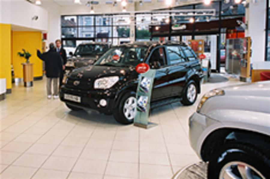 UK car sales set to fall in 2010
