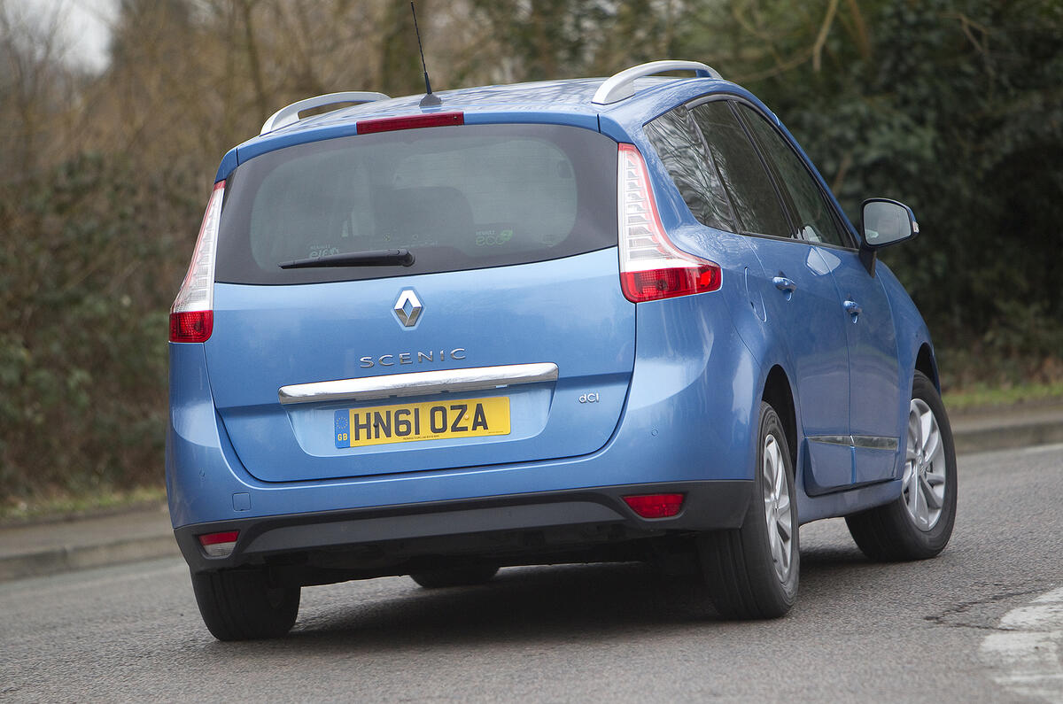 Renault Grand Scenic 3 15 Dci 110 The Top 5 Accessories You Need - 4s1221l