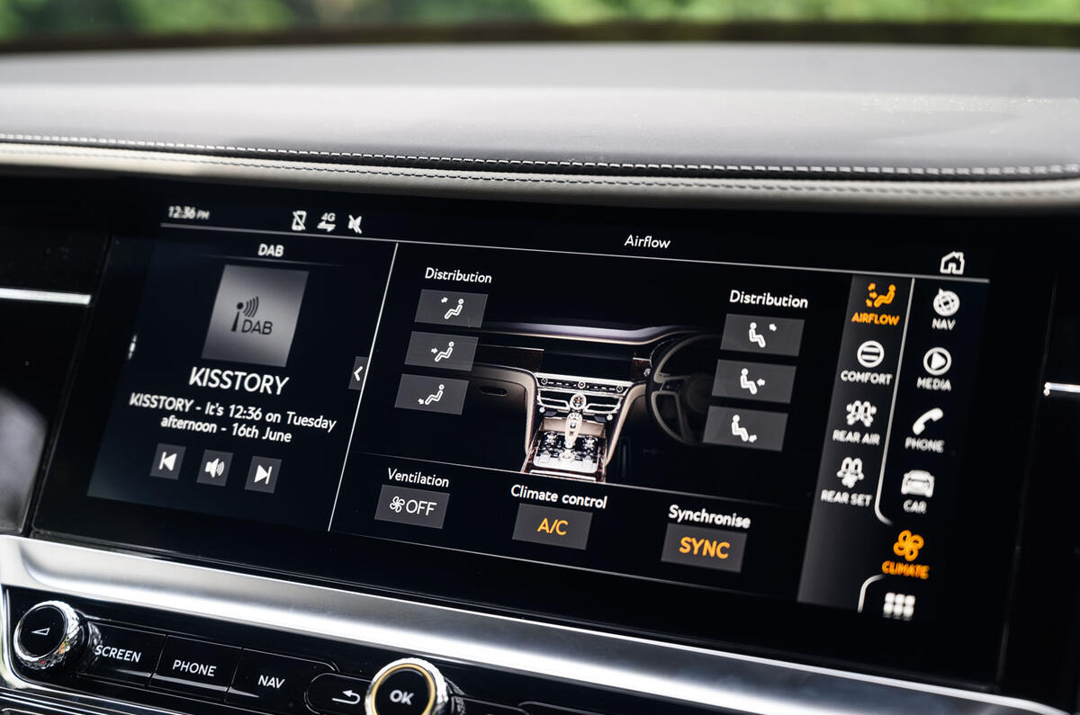 Bentley Flying Spur 2020 road test review - infotainment