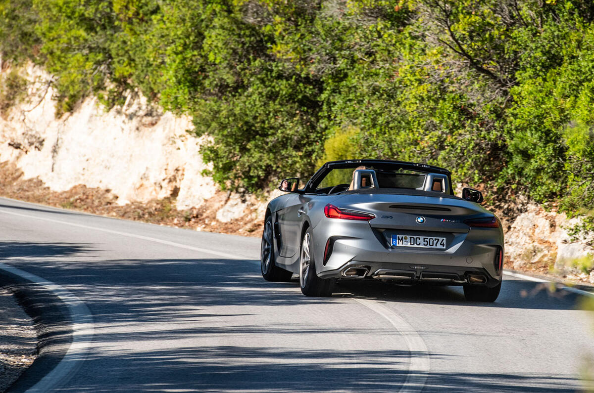 BMW Z4 2018 review - on the road