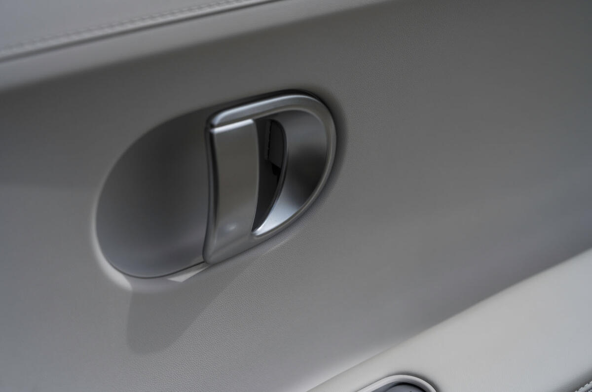 16 hyundai ioniq 5 2021 fd norway plates door handles