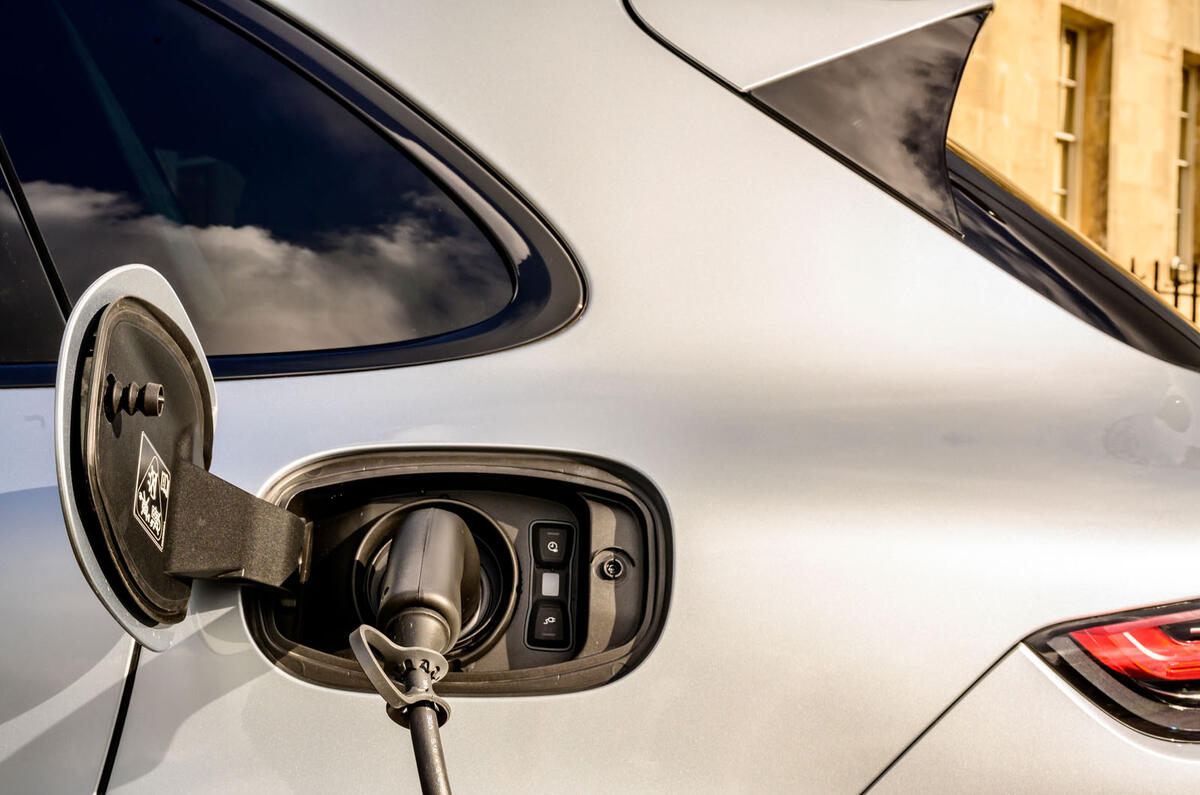 Porsche Cayenne Turbo S EHybrid Review (2022) Autocar