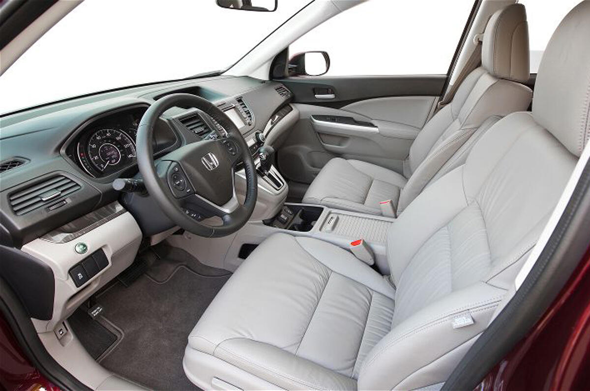 Honda CR V 2 4 4x4 review Autocar Honda CR V 2 4 4x4 review Autocar