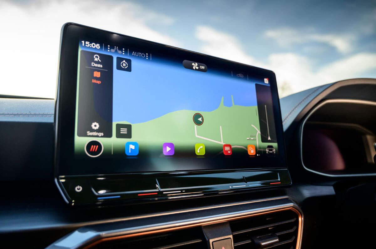 17 Cupra Formentor 2021 road test review infotainment