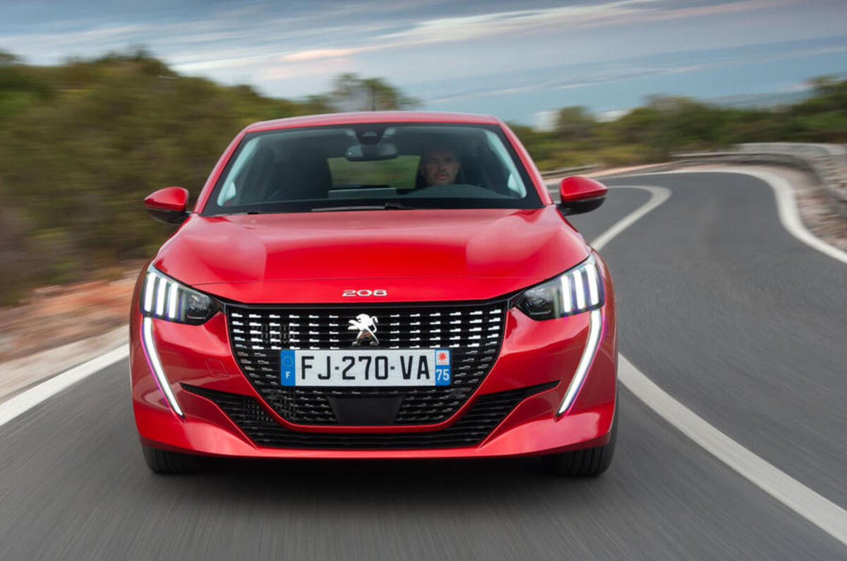 Peugeot 208 2020 road test review - on the road nose