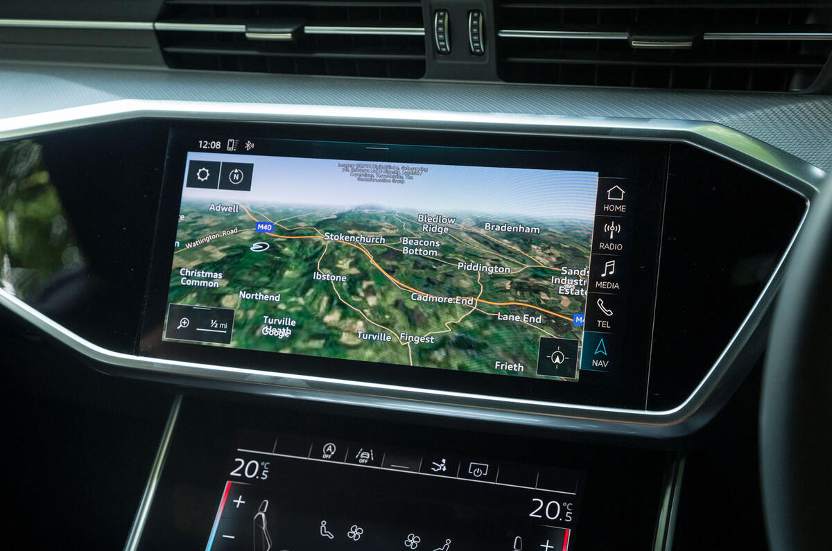 Audi A7 Sportback 2018 road test review infotainment