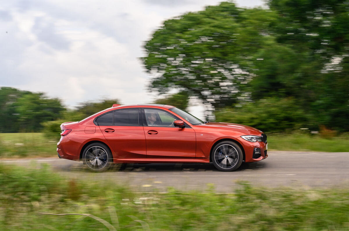 BMW 3 Series 330e 2020 road test review - on the road side
