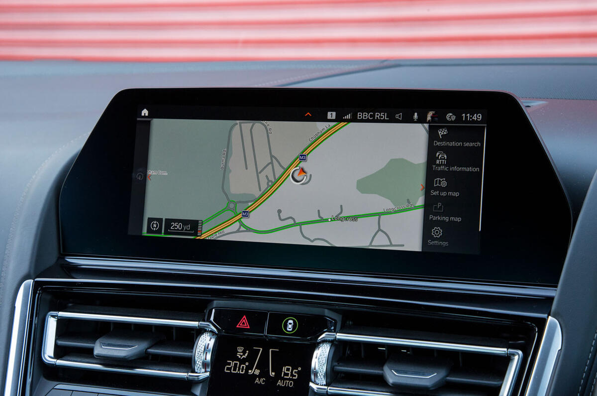 BMW 8 Series Coupé 2019 road test review - satnav
