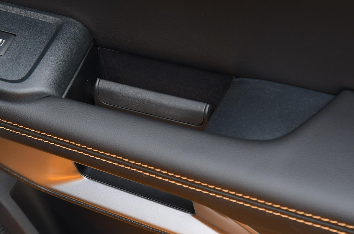 18 Ford Ranger RT 2023 squeezy door handle