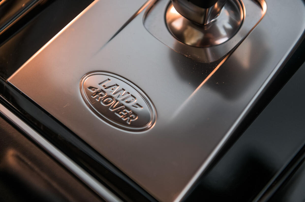 Land Rover Discovery Sport 2020 road test review - trim