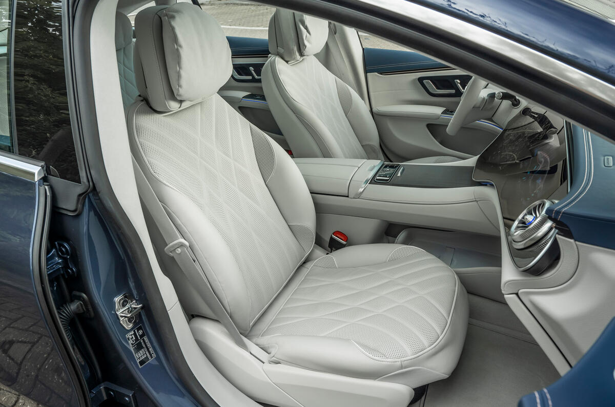 18 mercedes benz eqs 2021 uk lhd fd front seats