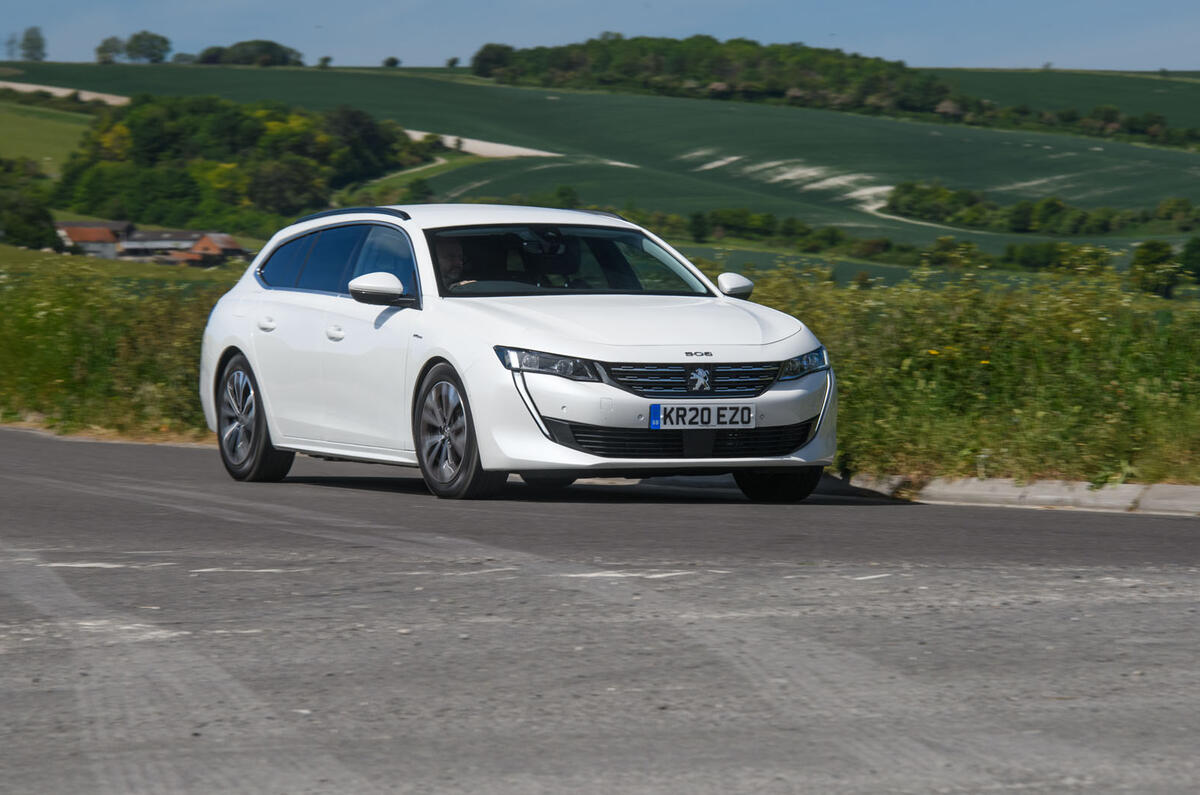 Peugeot 508 SW Hybrid 2020 road test review - on the road front