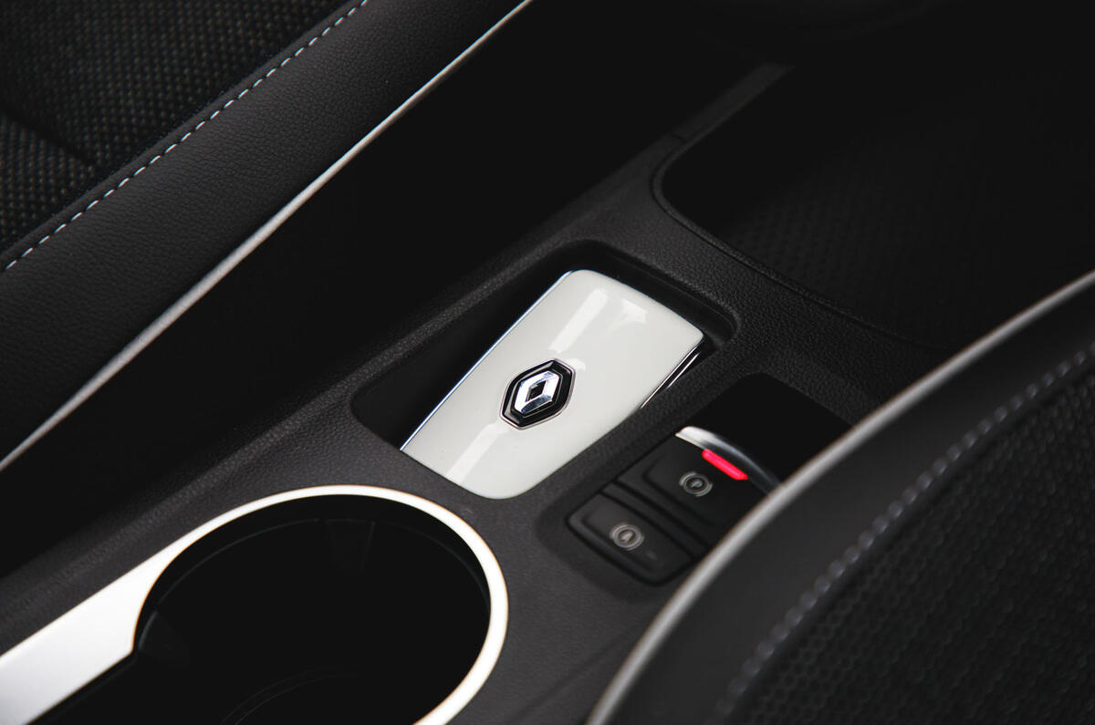 Renault Captur 2020 road test review - key