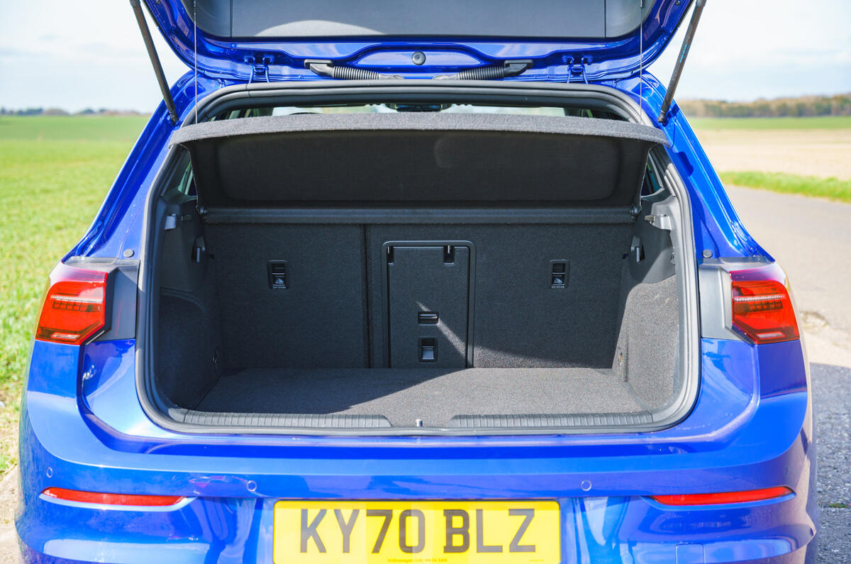 Volkswagen Golf R Review 2024, Price & Specs | Autocar