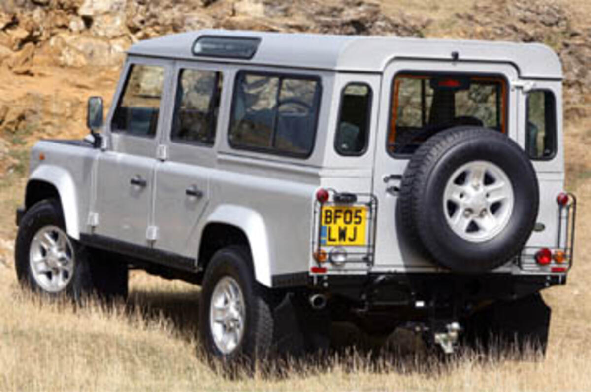 Land Rover Defender 90 Td5 Station Wagon Tech Specs Top Speed Power Mpg More 1999 2008