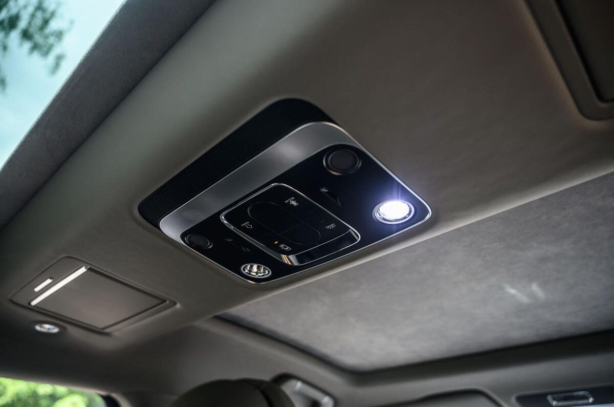Bentley Flying Spur 2020 road test review - roof controls
