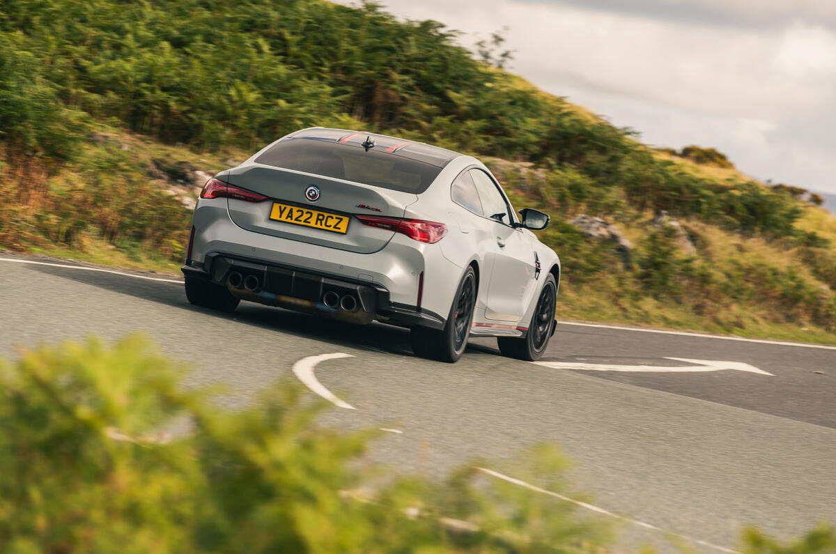 19 BMW M4 CSL RT 2022 rear corner