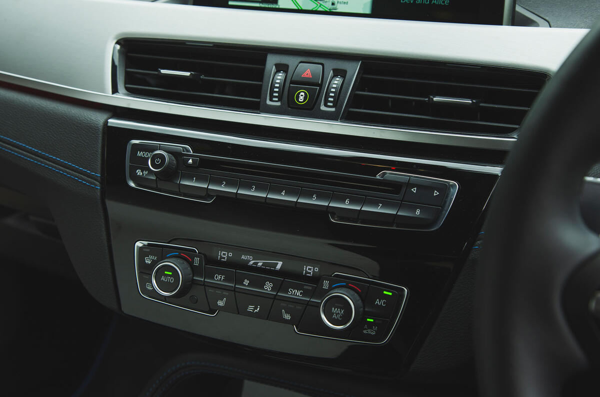 BMW X2 M35i 2019 road test review - climate controls