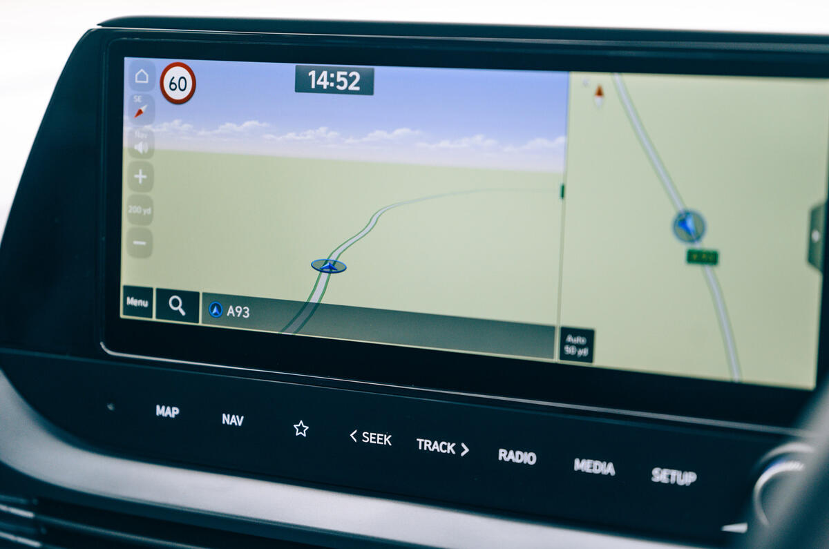 19 Hyundai i20 N 2021 RT instruments