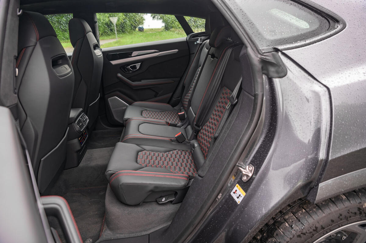 Lamborghini Urus Interior Autocar