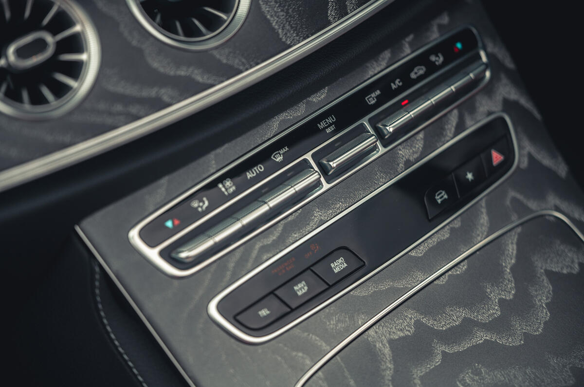 19 Mercedes Benz E Class Cabriolet 2021 road test review centre console