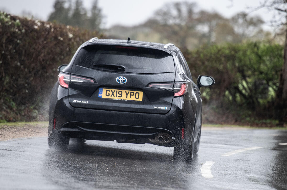 Toyota Corolla Touring Sports 2019 road test review - cornering rear