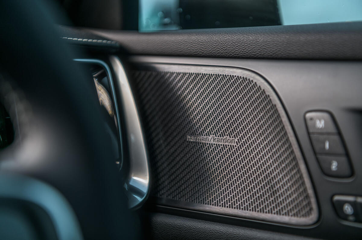 Volvo S60 Polestar Engineered 2020 road test review - speakers