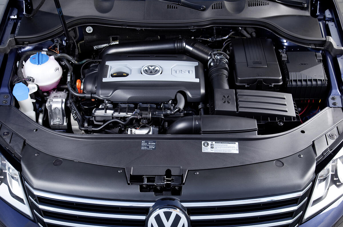 Volkswagen Passat 2 0 Tdi Review Autocar
