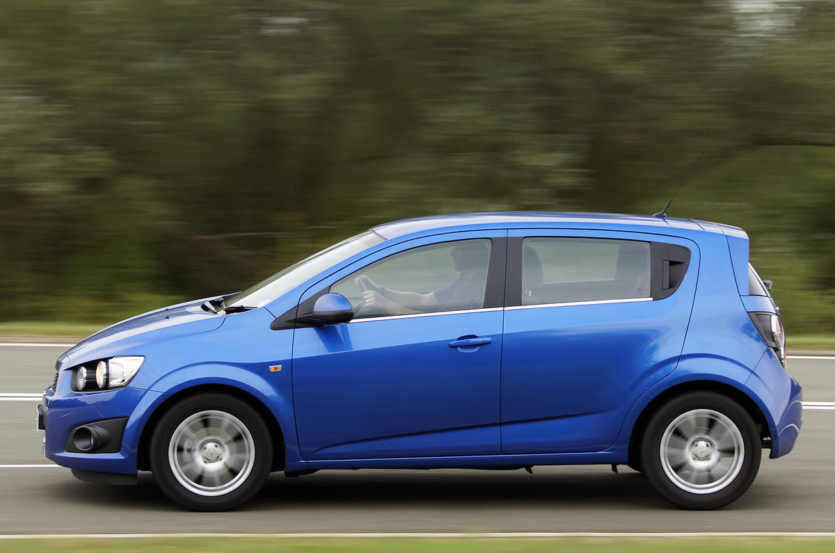 Chevrolet aveo 1 поколения
