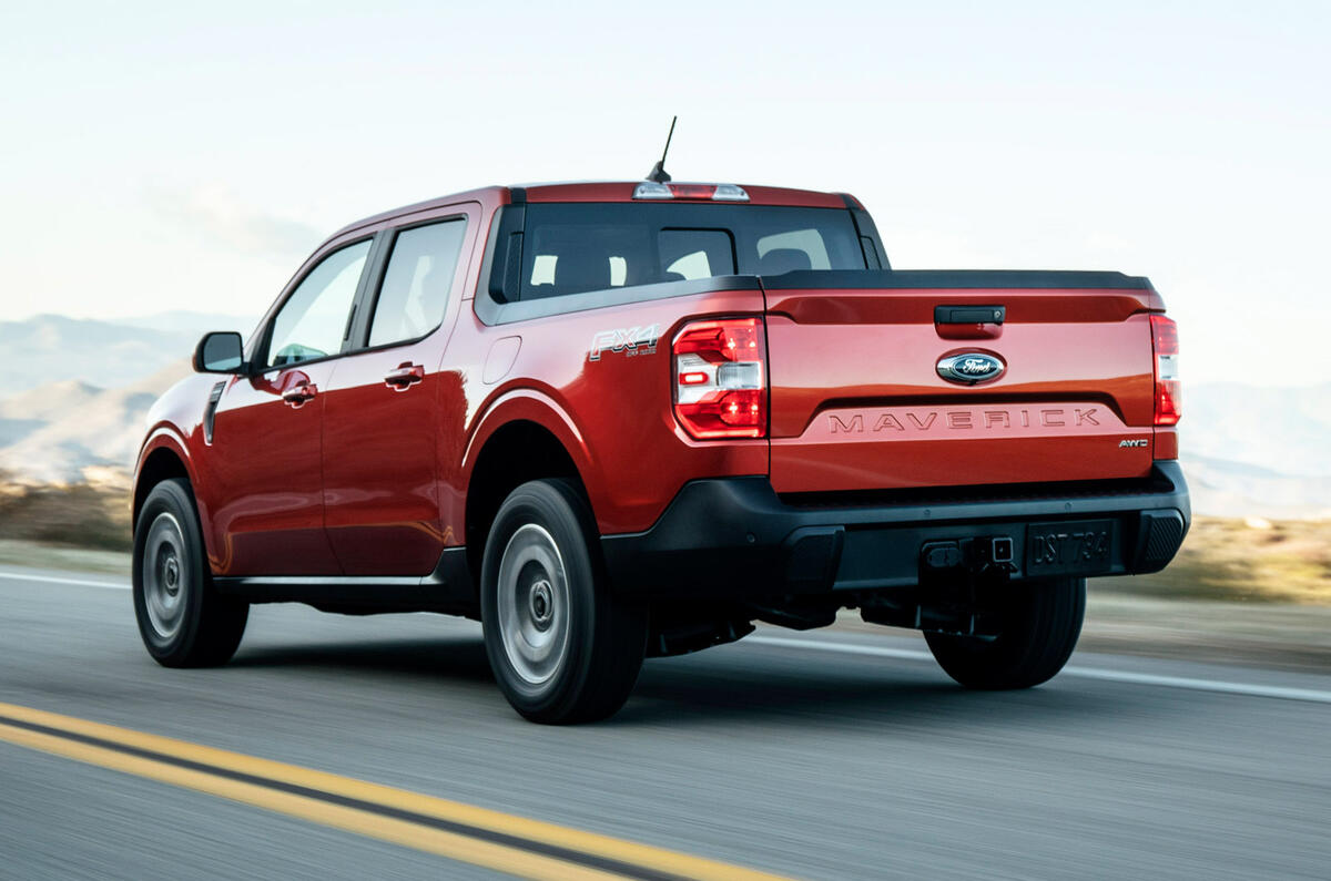 2 Ford Maverick 2L EcoBoost 2022 suivi de l'examen arrière