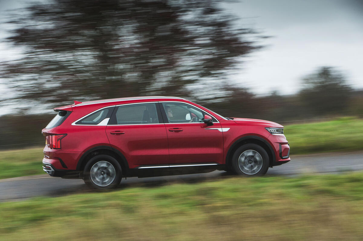 2 Kia Sorento 2021 : essai routier, côté héros