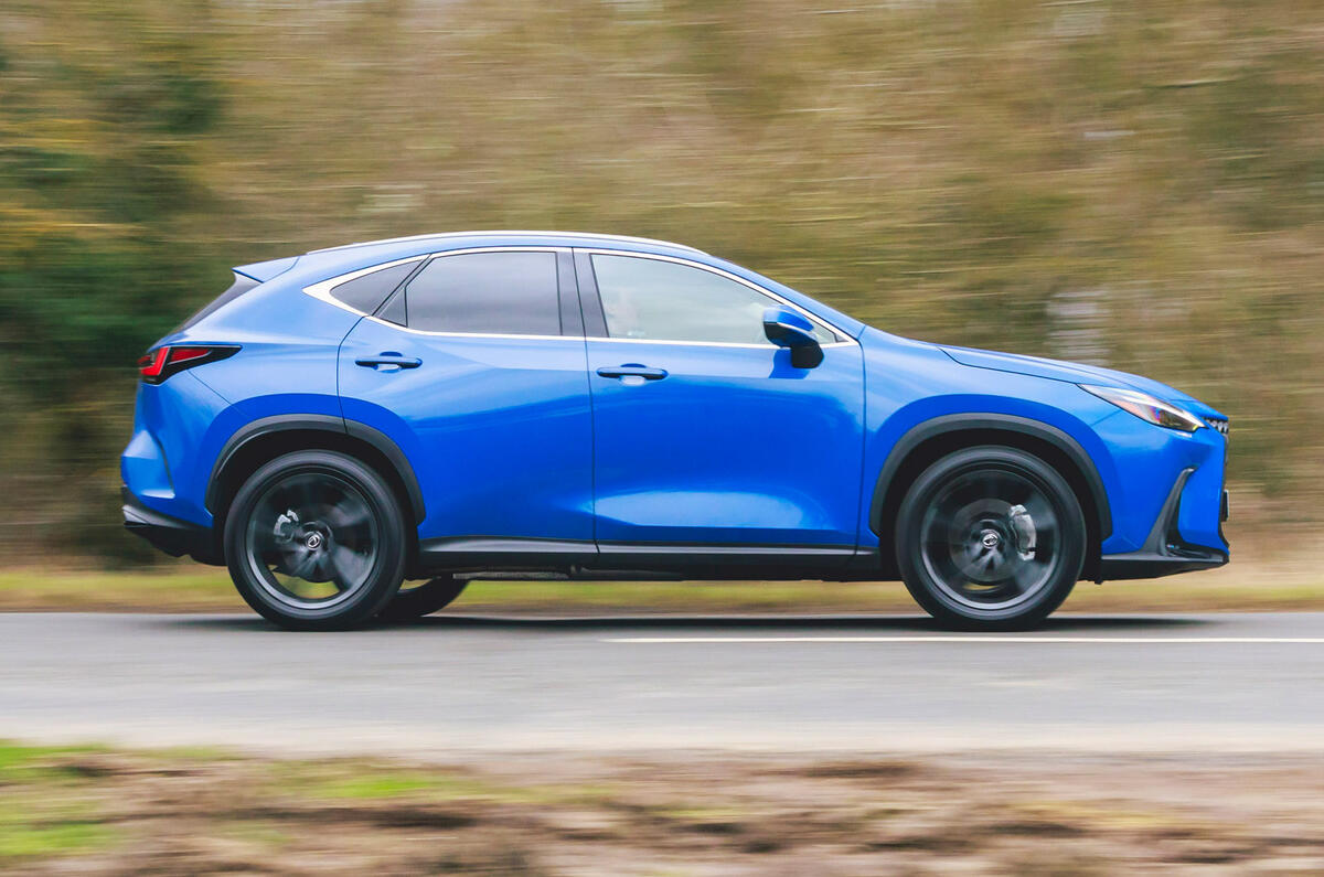 2 Lexus NX 2022 : essai routier et suivi de la piste