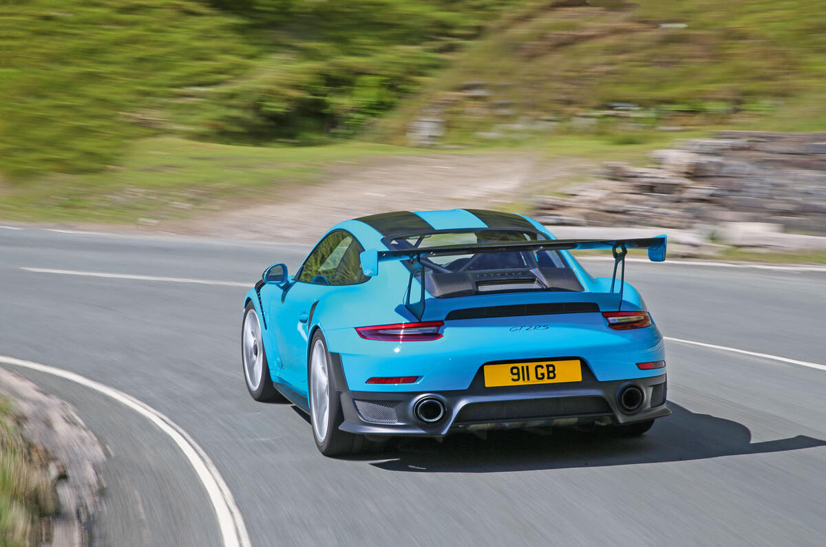 Porsche 911 Gt2 Rs Review 21 Autocar Porsche 911 Gt2 Rs Review 21 Autocar