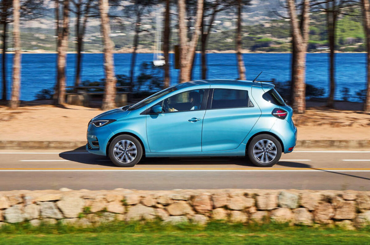 Renault Zoe 2020 road test review - hero side