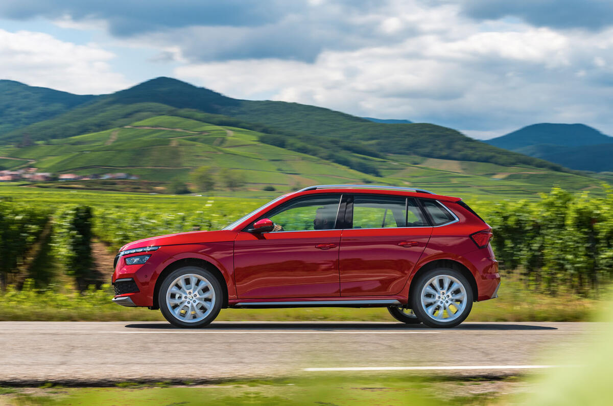 Skoda Kamiq 2019 road test review - hero side