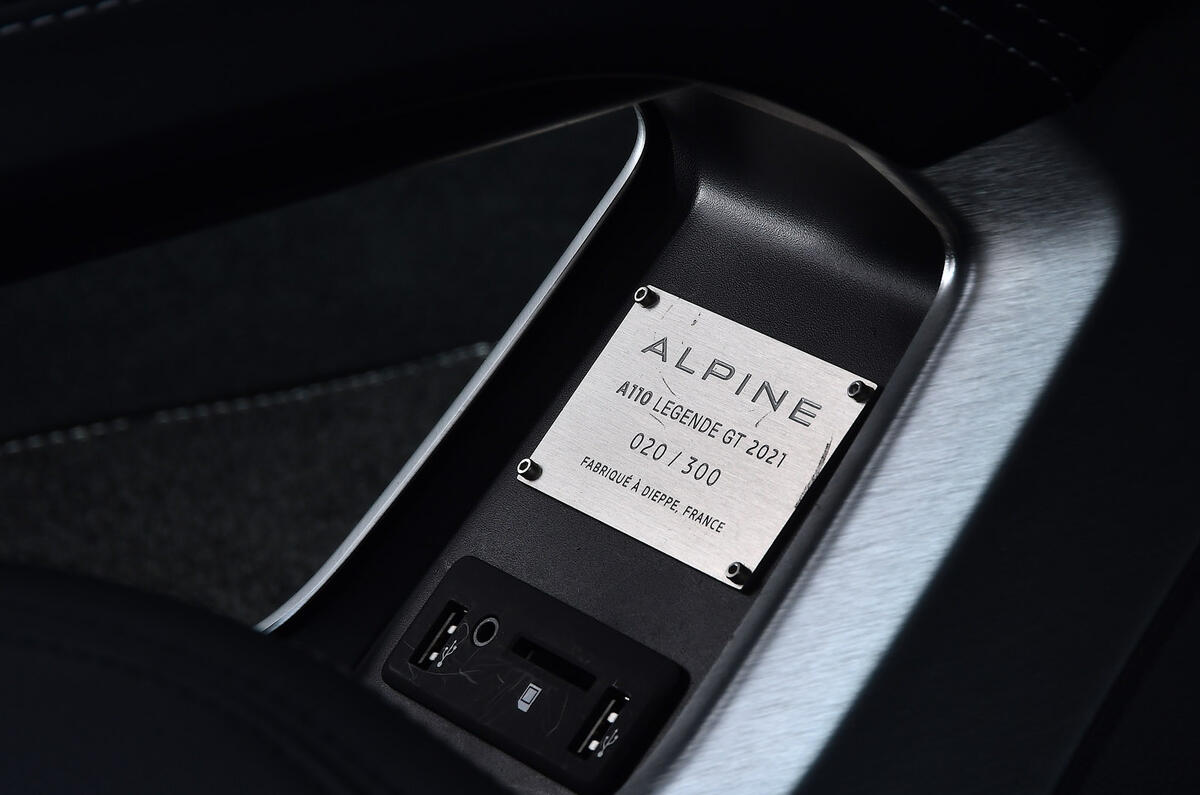 20 Plaque Alpine A110 Legende GT 2022 RT