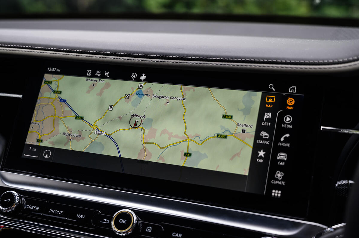 Bentley Flying Spur 2020 road test review - navigation