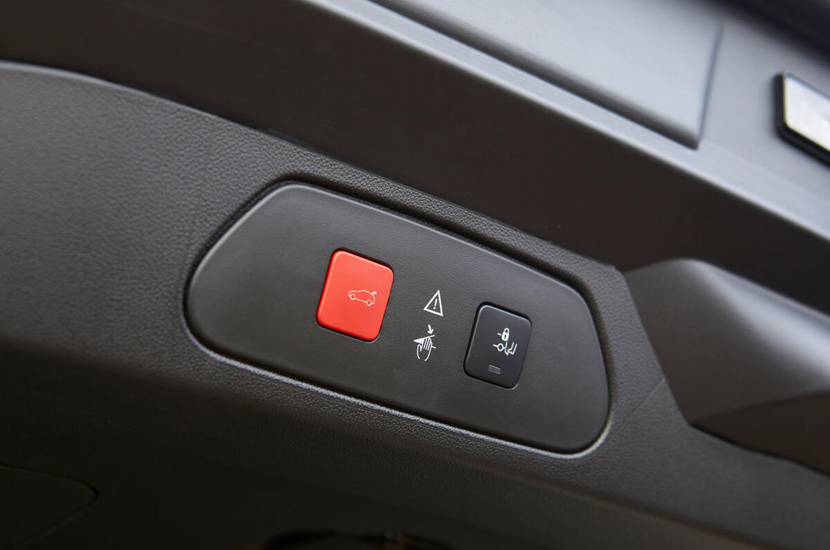 Vauxhall Grandland X Hybrid4 Review 2024, Price & Specs Autocar