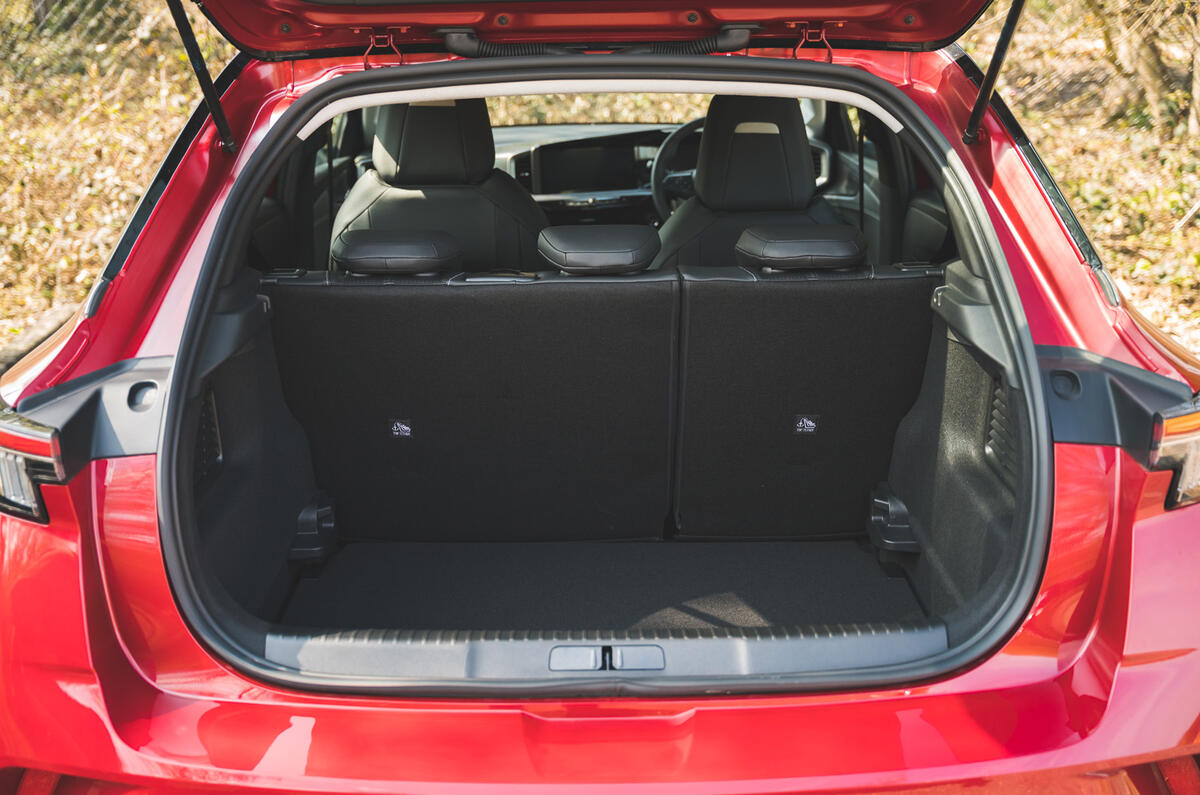 Vauxhall Mokka Review 2024, Price & Specs Autocar